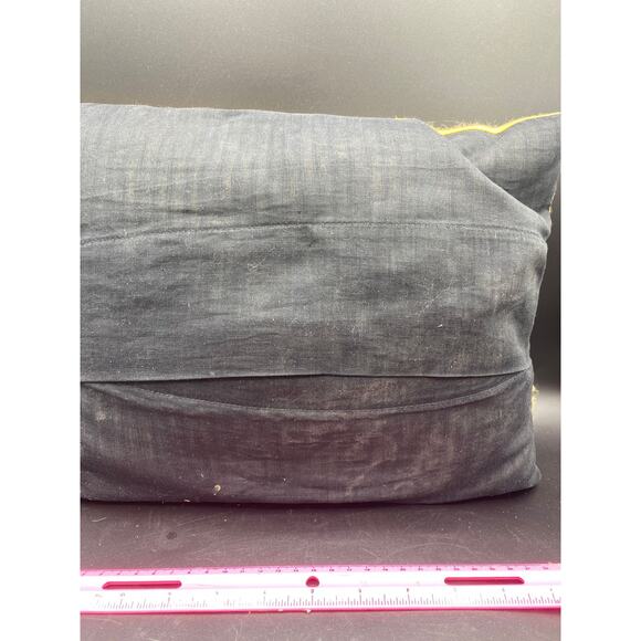 Vintage Hooked Wool Pillow Scottie Dog cream blue Velvet Holiday Decorative - Picture 5 of 5